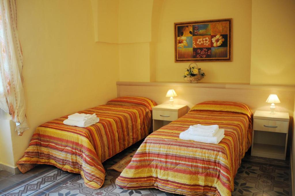 L'Antica Dimora Bed & Breakfast Сан Пиетро Вернотико Екстериор снимка